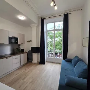 Studio Opera Apartment